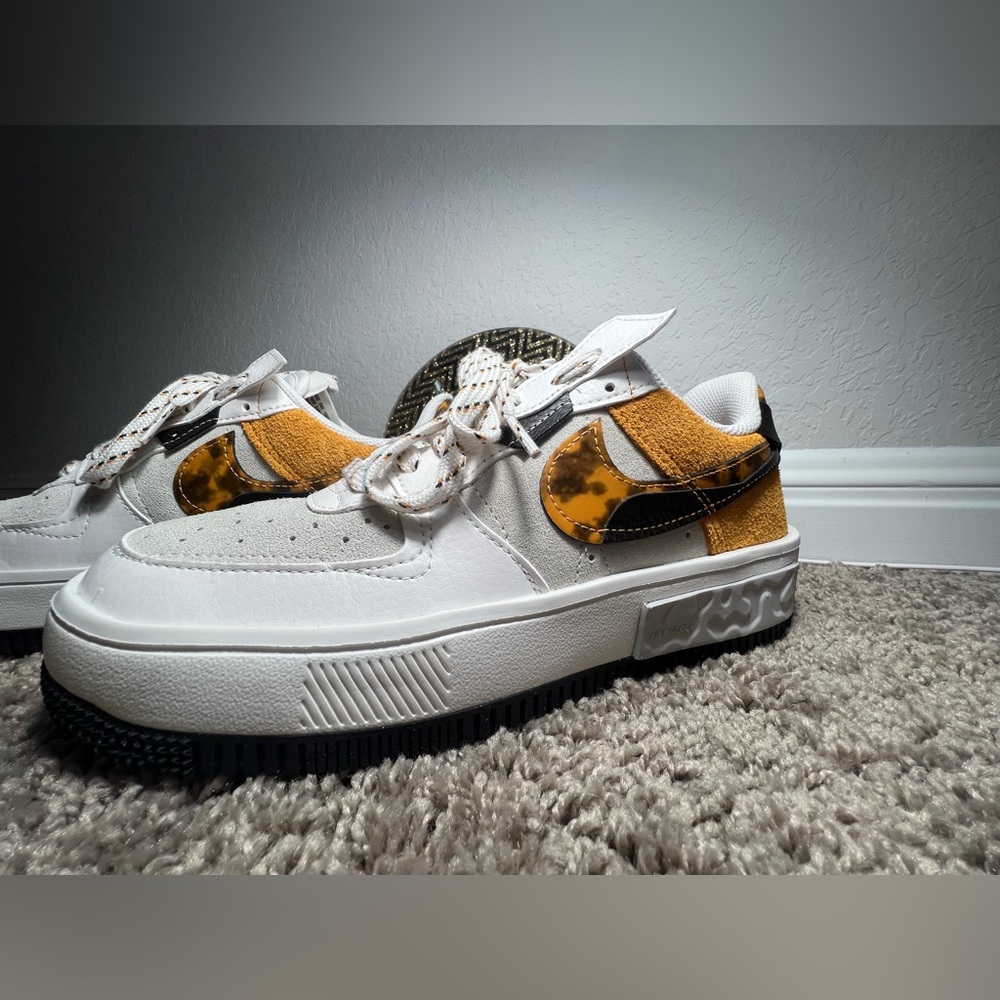Nike Air Force 1 Low Fontanka
WM Tortoise Shell (Women's)